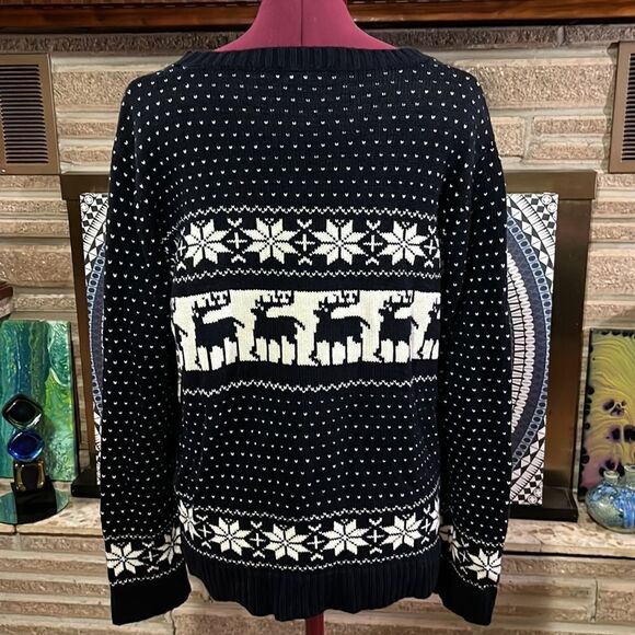 NWOT POL Navy Fair Isle Pullover Sweater - Picture 7 of 11